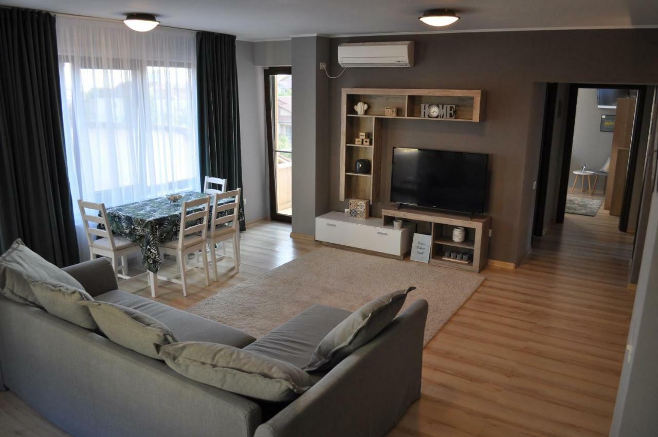 Sleep & Fly Apartment Otopeni Buitenkant foto